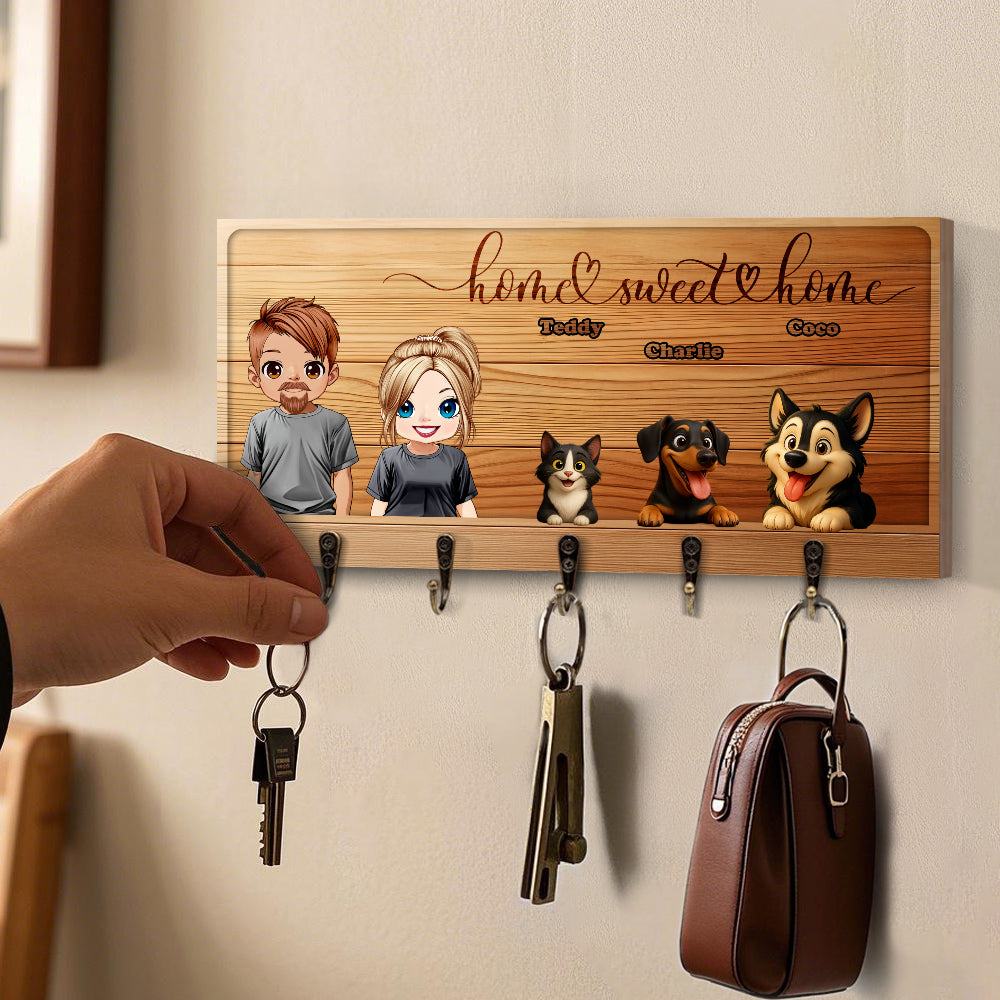Personalized Keyholder with People and Peeking Pets - Keyholder - Personalized Family Gift - Up to 5 Pets
