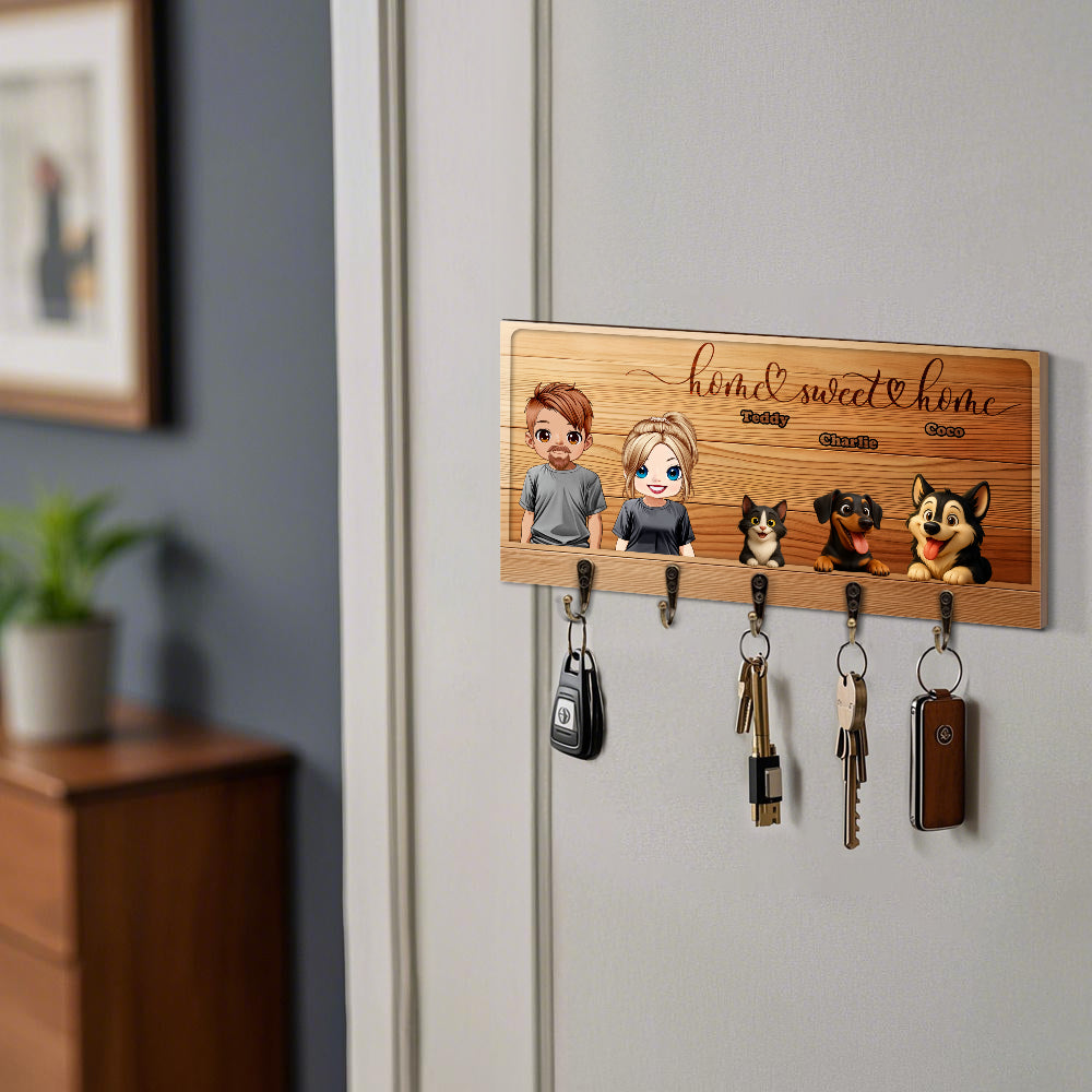 Personalized Keyholder with People and Peeking Pets - Keyholder - Personalized Family Gift - Up to 5 Pets